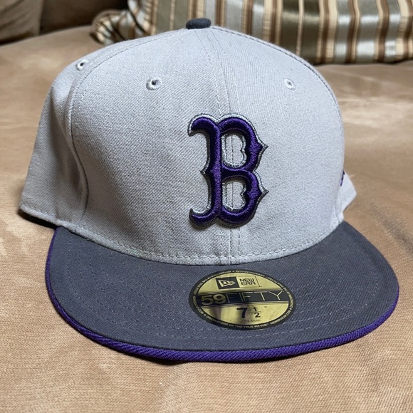 New Era Boston Purple Fitted Cap size 7 1/2 - Picture 1 of 3